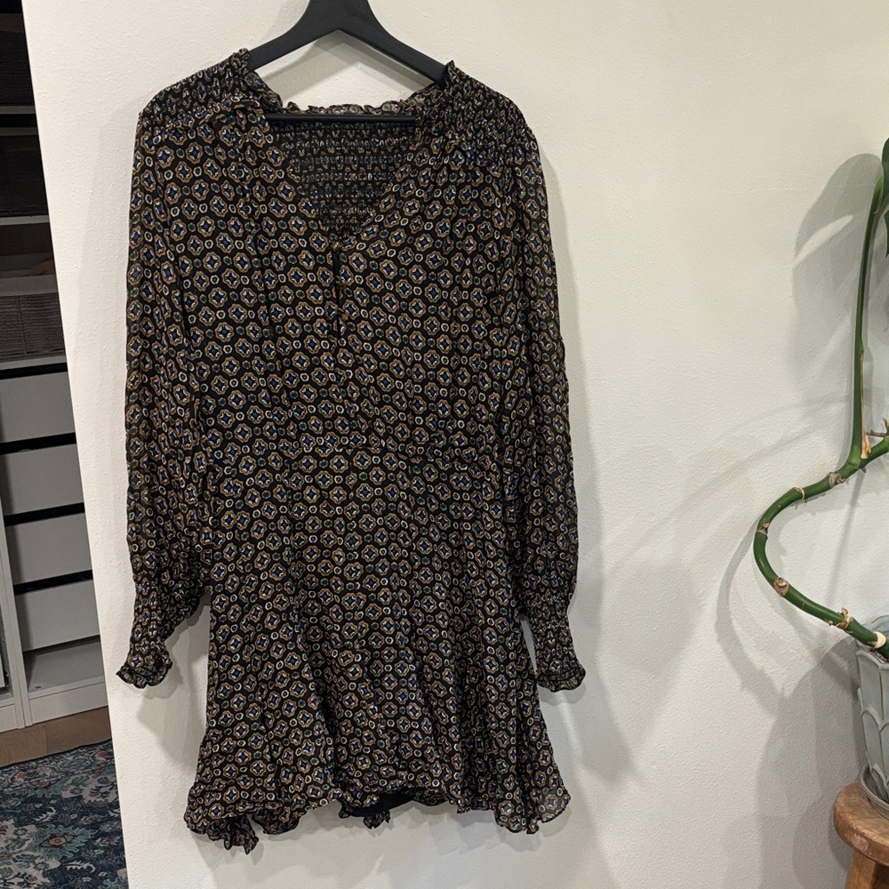 Veronica Beard Black and Gold Long Sleeve Dress